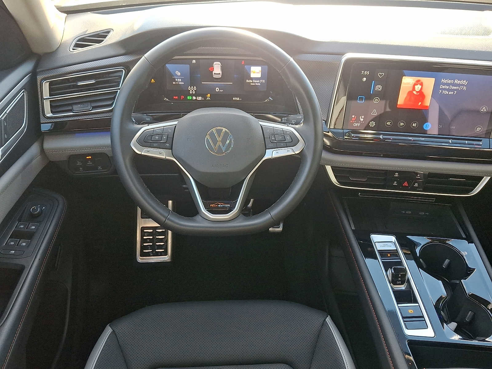 Used 2025 Volkswagen Atlas Peak Edition SE AWD/4WD image 12