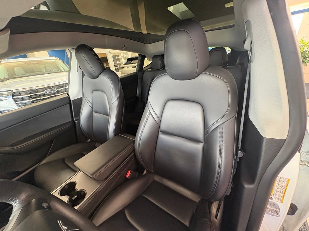 Used 2022 Tesla Model Y Performance AWD/4WD image 23