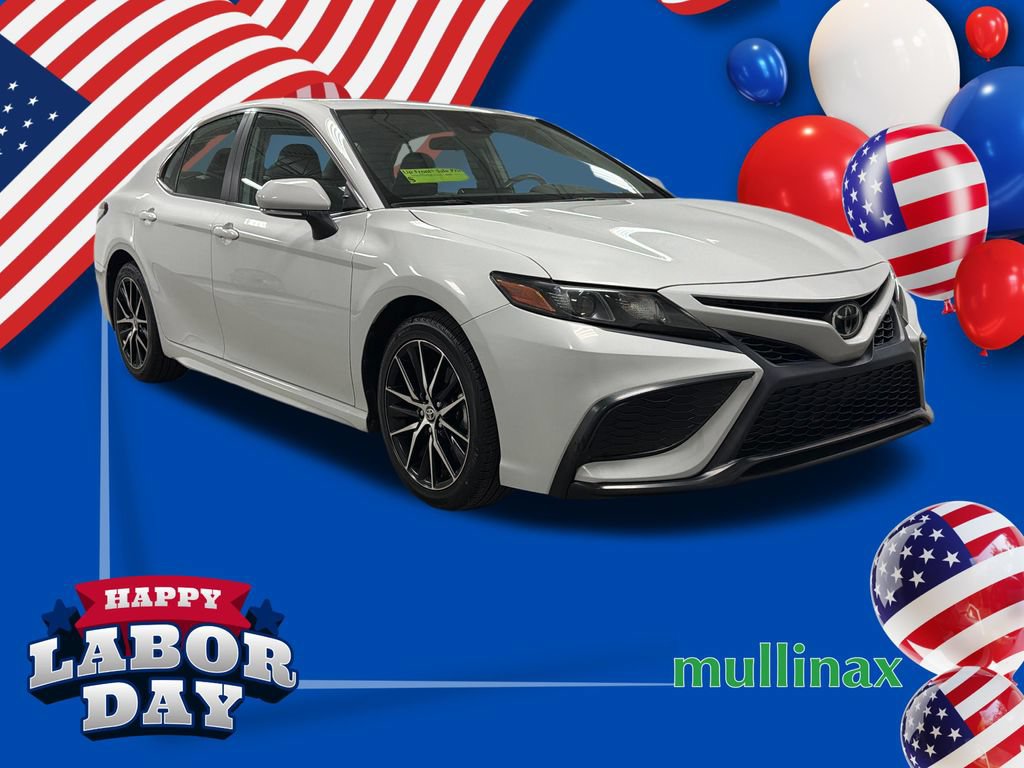 Used 2023 Toyota Camry SE