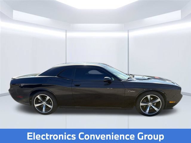 Used 2014 Dodge Challenger R/T RWD image 5