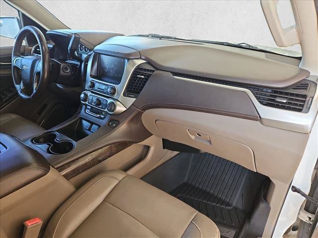 Used 2015 Chevrolet Suburban LT RWD image 25