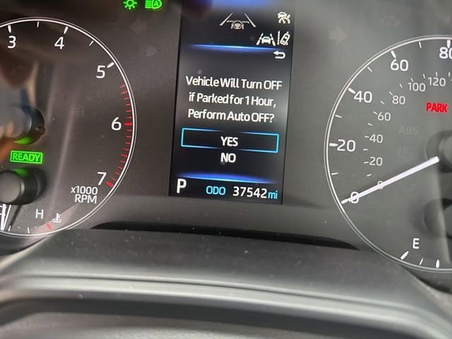 Used 2023 Toyota Corolla SE w/ SE Package image 6