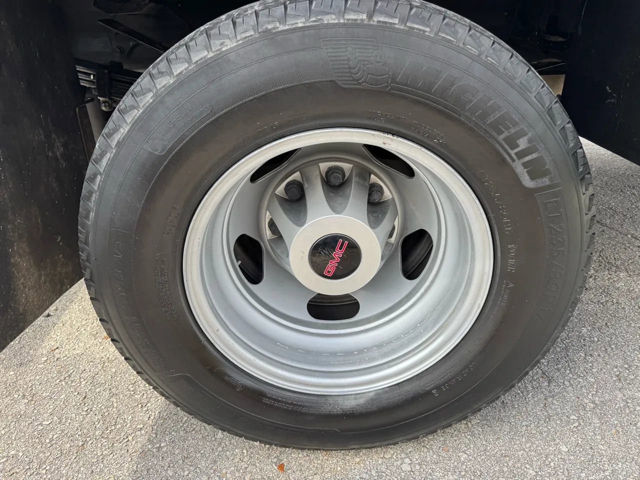 Used 2021 GMC Sierra 3500 2WD Crew Cab w/ Convenience Package image 13