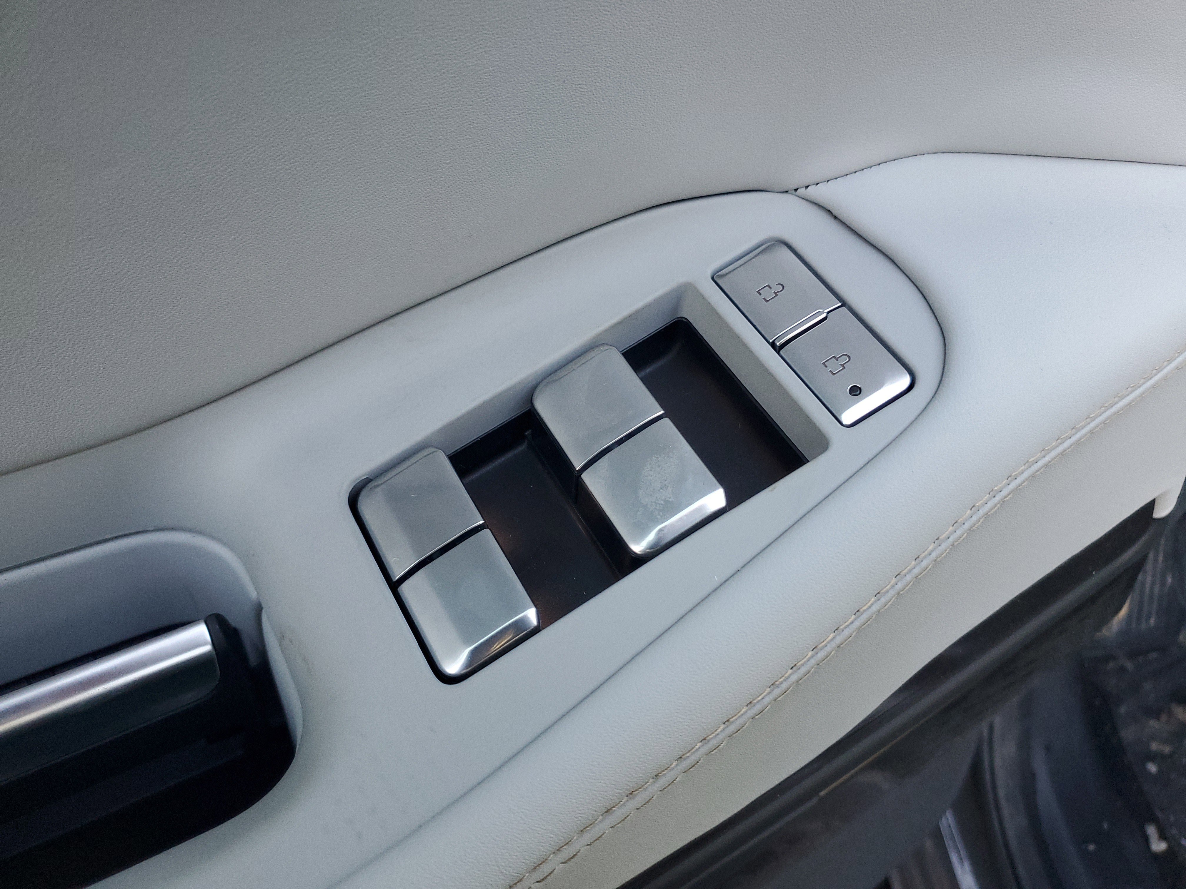 New 2025 Lincoln Navigator L Black Label image 10