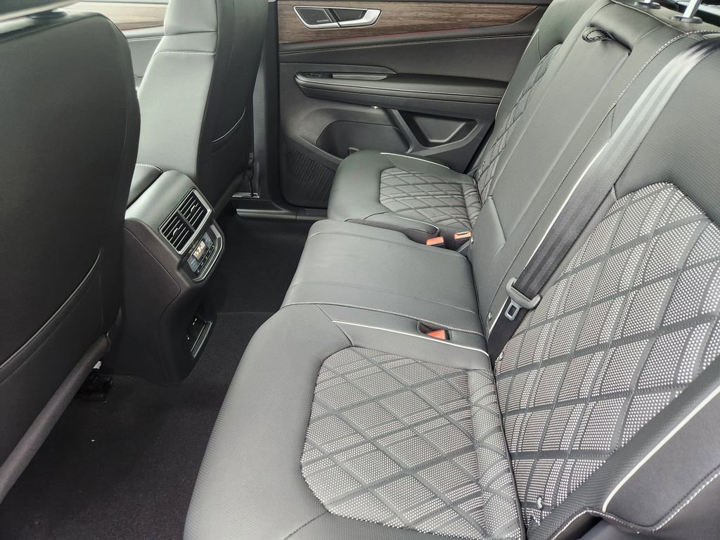 New 2026 Volkswagen Atlas SEL Premium R-Line image 19