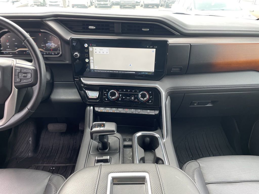 Used 2022 GMC Sierra 1500 Denali AWD/4WD image 11