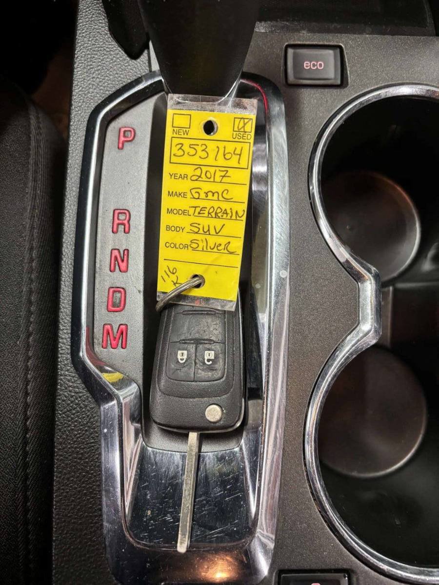 Used 2017 GMC Terrain SLE FWD image 35