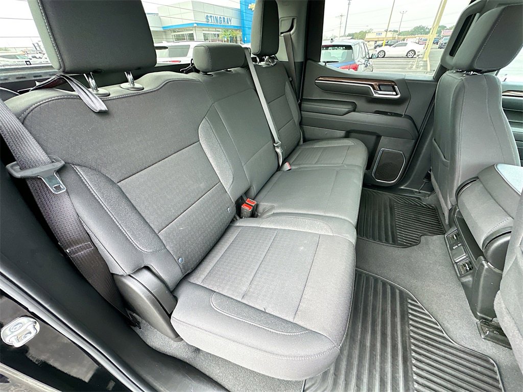 Certified 2025 Chevrolet Silverado 1500 LT image 26