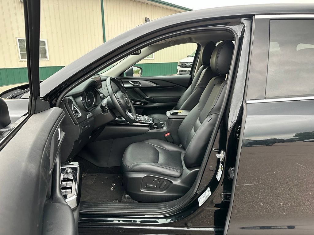 Used 2023 MAZDA CX-9 Touring AWD/4WD image 10
