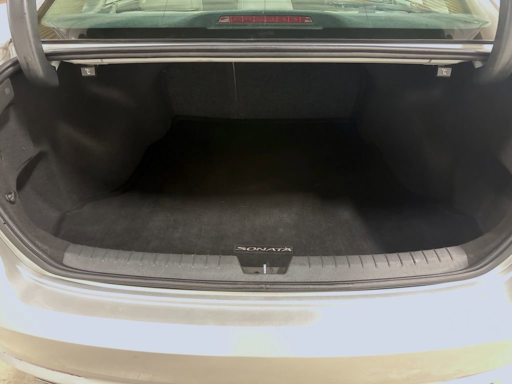 Used 2017 Hyundai Sonata Limited image 33