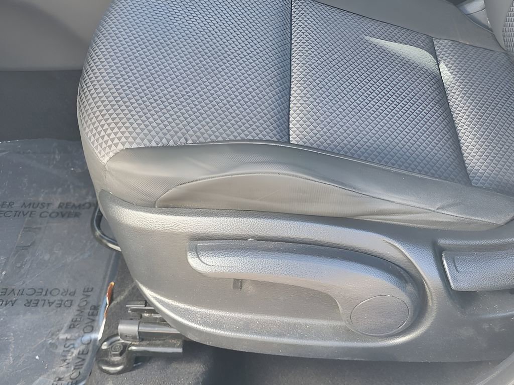 Used 2023 Kia Soul LX FWD image 23
