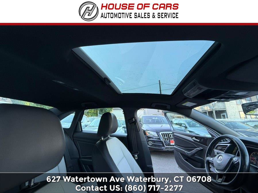 Used 2019 Volkswagen Jetta R-Line FWD image 33