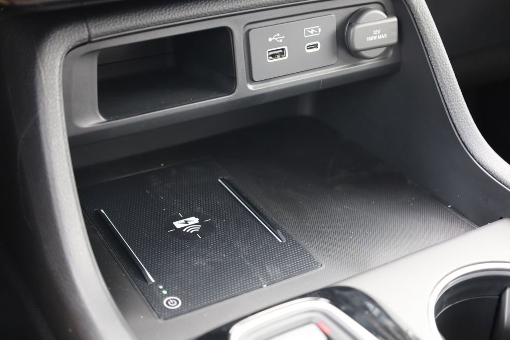 New 2025 Honda Pilot Touring image 21