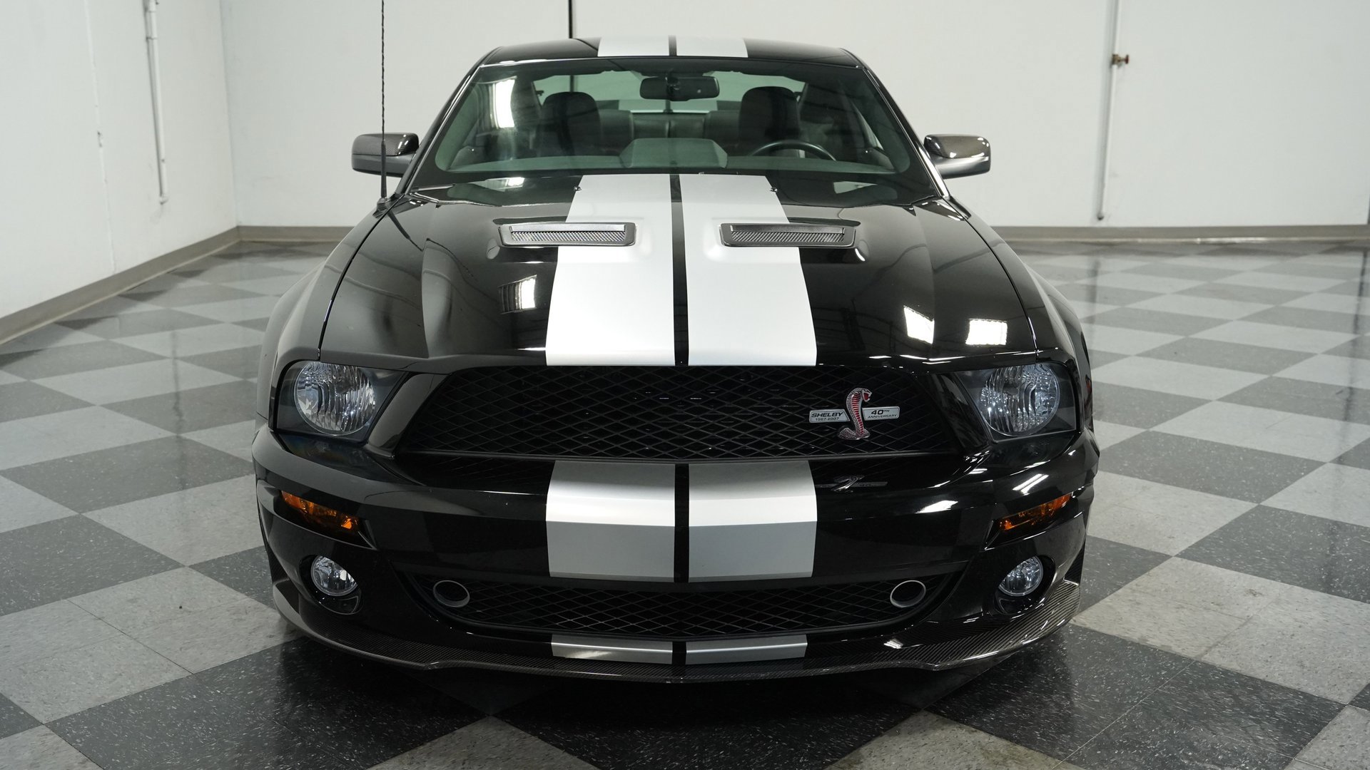Used 2007 Ford Mustang Shelby GT500 RWD image 15