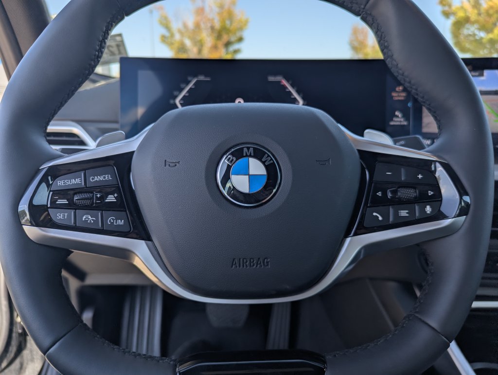 Used 2026 BMW 330i xDrive Sedan AWD/4WD image 19