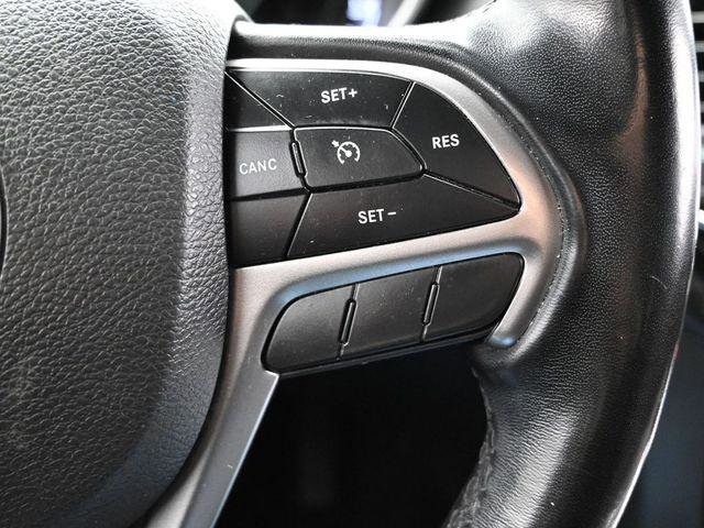 Certified 2022 Jeep Grand Cherokee Laredo E AWD/4WD image 29
