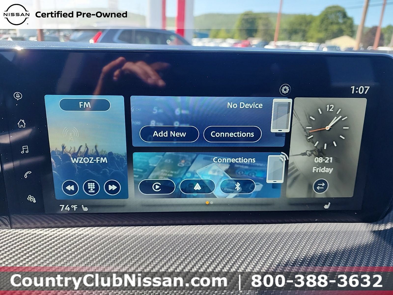 Certified 2025 Nissan Kicks SR w/ SR Premium Package AWD/4WD image 15