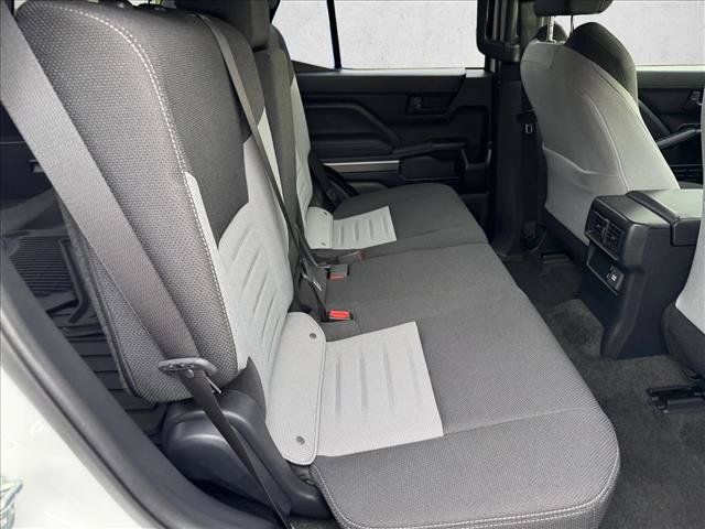 Certified 2025 Toyota 4Runner TRD Off-Road AWD/4WD image 18