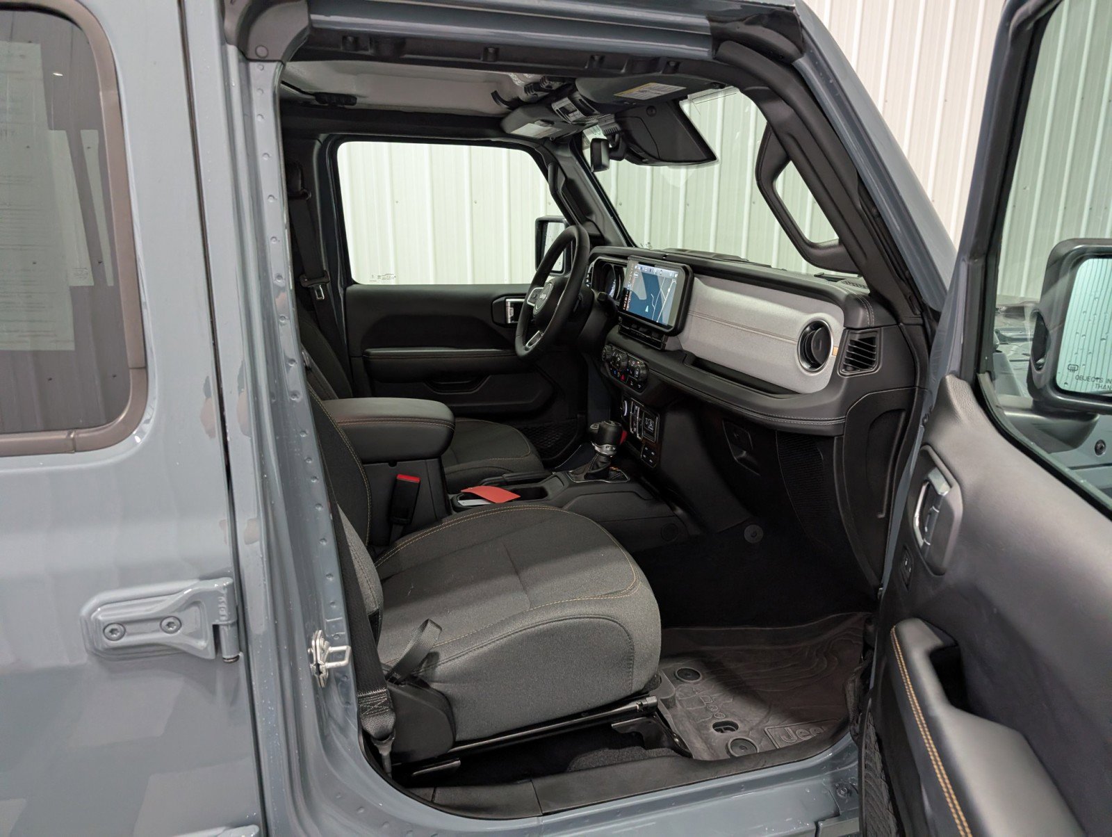 Used 2025 Jeep Wrangler Backcountry image 27