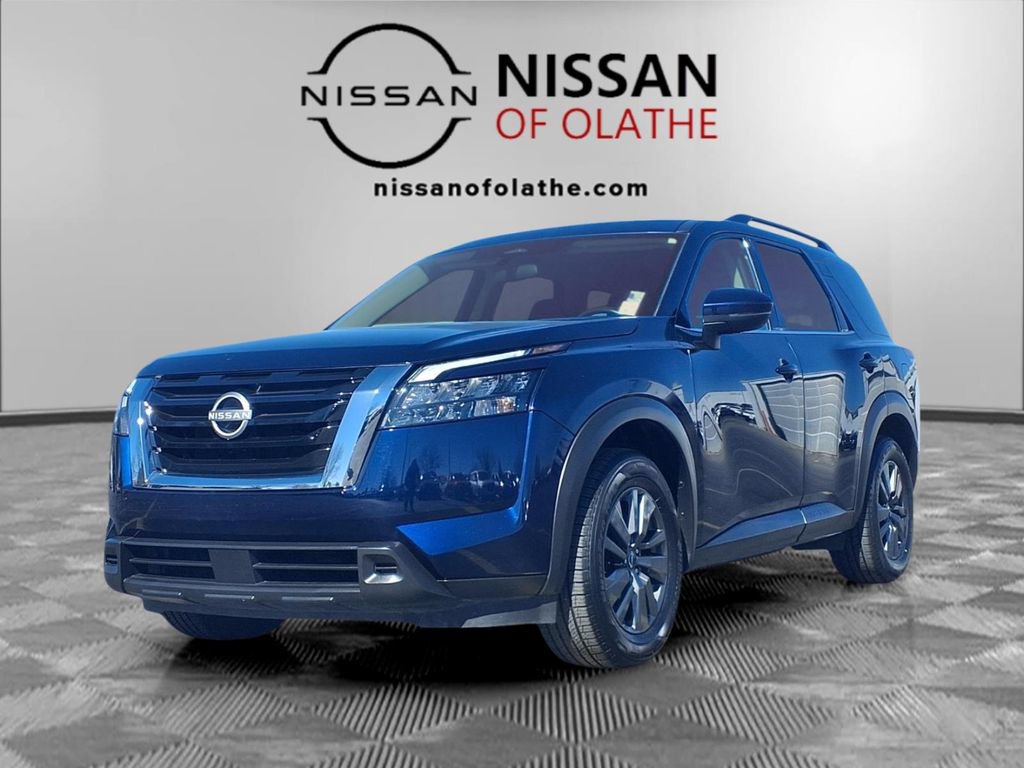 Used 2024 Nissan Pathfinder SV FWD video 1