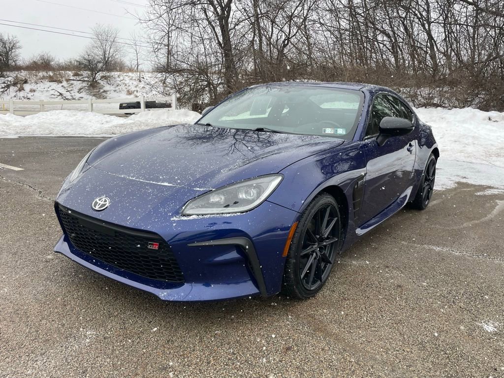 Used 2024 Toyota GR86 Premium image 7