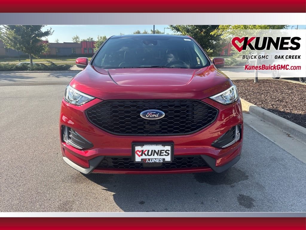 Used 2024 Ford Edge ST-Line image 3