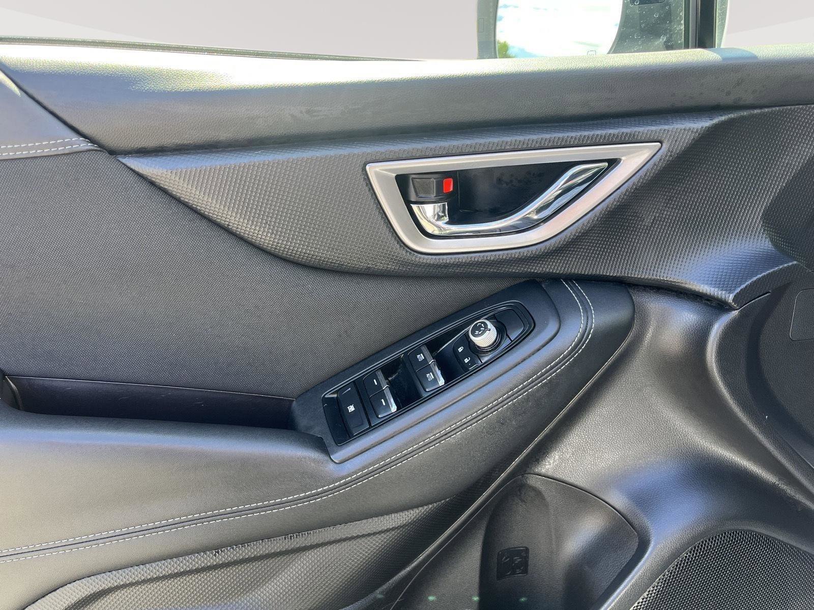 Used 2019 Subaru Forester Premium AWD/4WD image 19