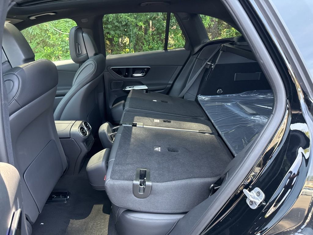 New 2025 Mercedes-Benz GLC 300 4MATIC image 19