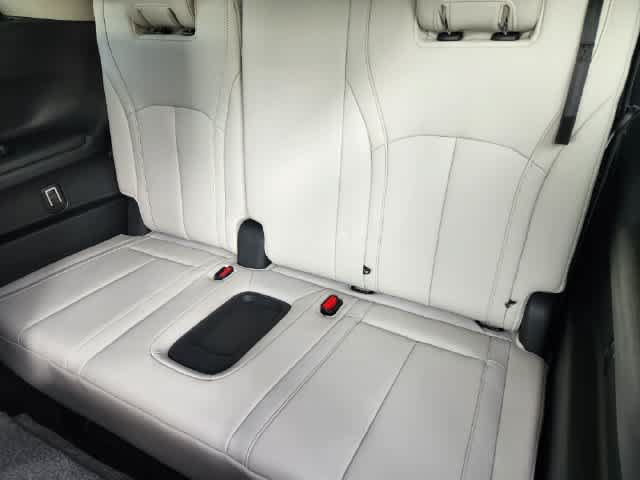 Certified 2027 INFINITI QX60 Luxe w/ Cargo Package FWD image 14