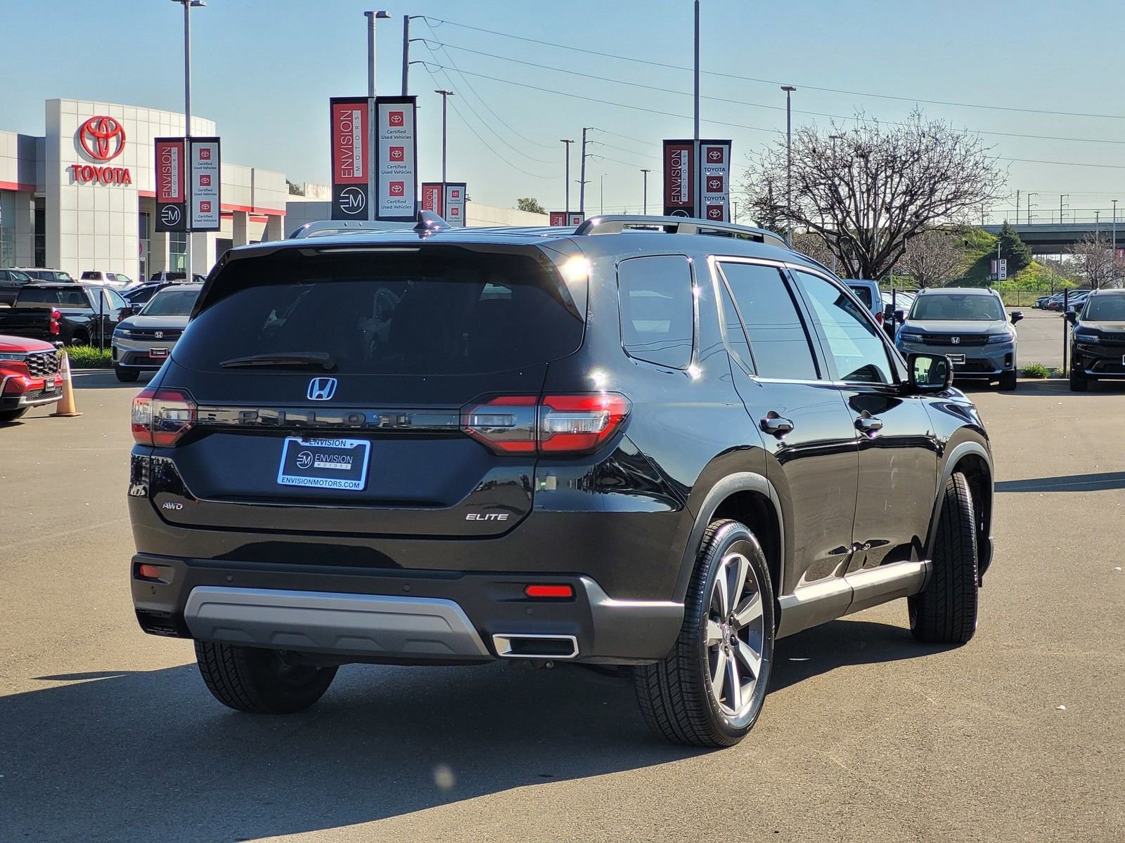 Certified 2023 Honda Pilot Elite image 5