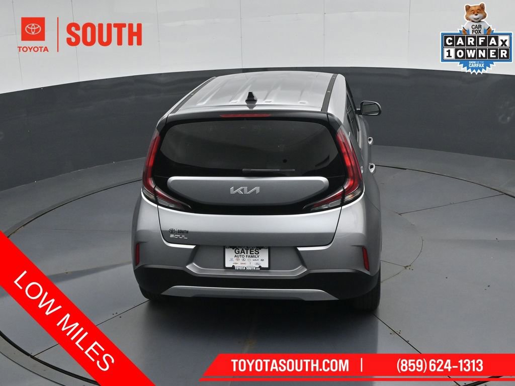 Used 2025 Kia Soul LX w/ LX Technology Package FWD image 40