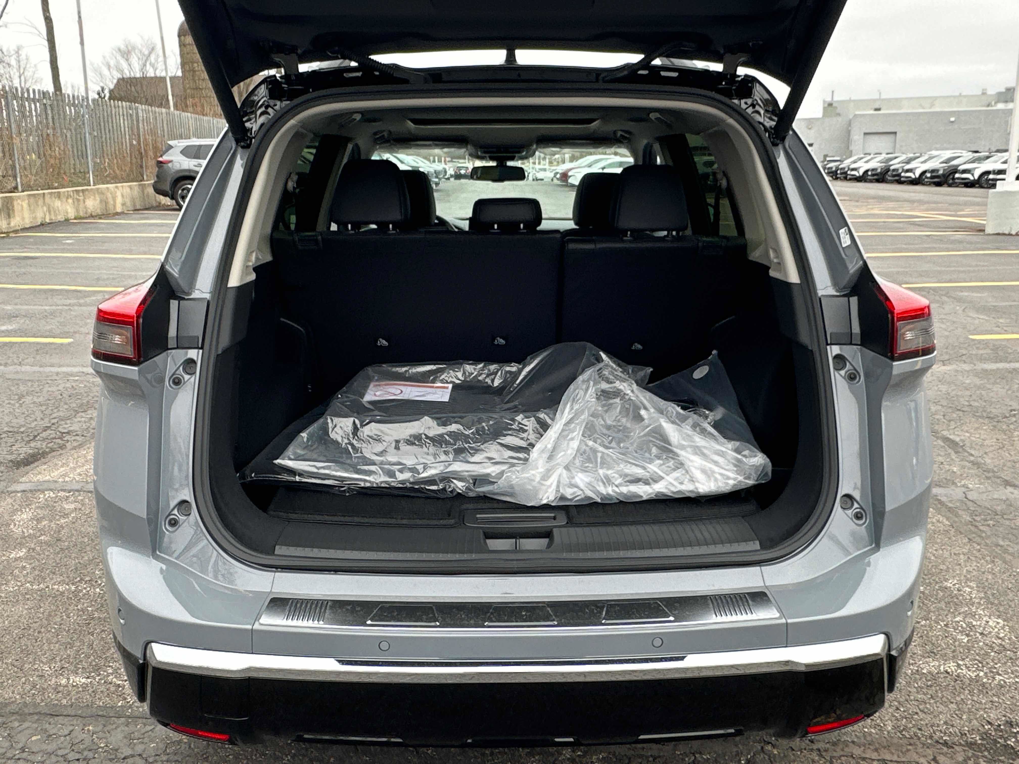 New 2026 Nissan Rogue Platinum image 15