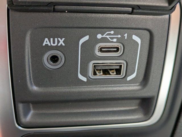 New 2025 Jeep Wrangler Unlimited Rubicon image 19