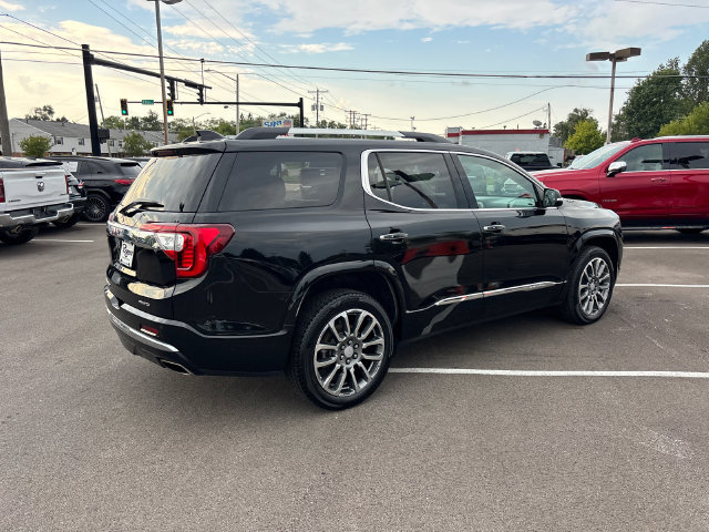 Used 2022 GMC Acadia Denali w/ Denali Ultimate Package AWD/4WD image 31
