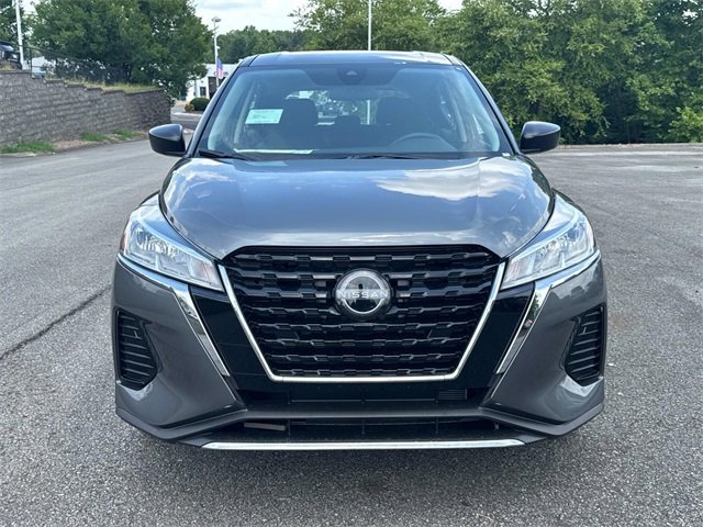 New 2025 Nissan Kicks Play S image 9