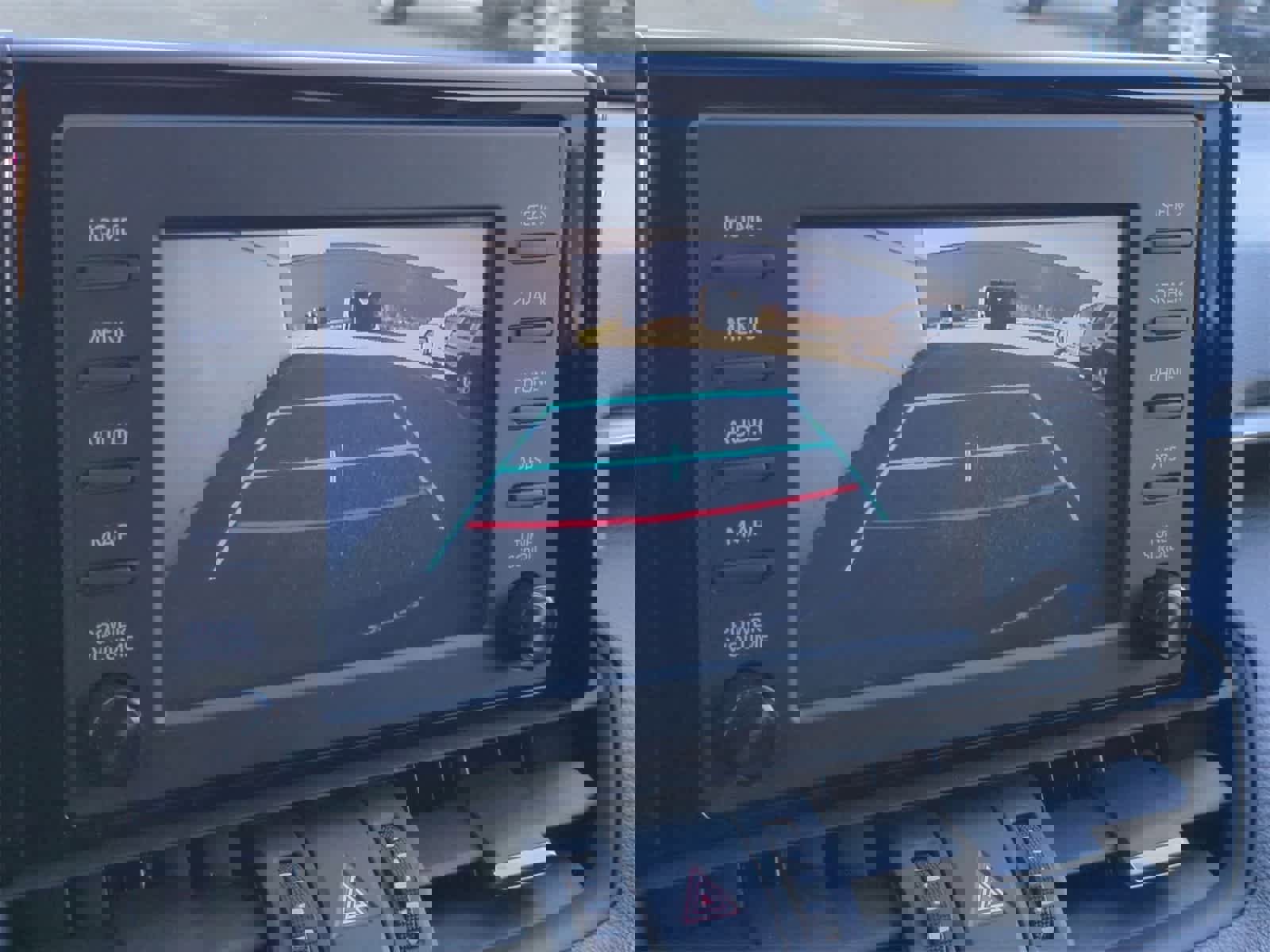 Used 2019 Toyota RAV4 XLE Premium image 29