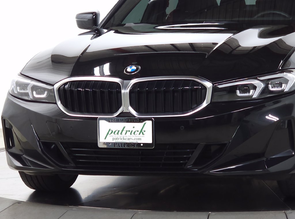 Used 2023 BMW 330i xDrive Sedan w/ Premium Package AWD/4WD image 4