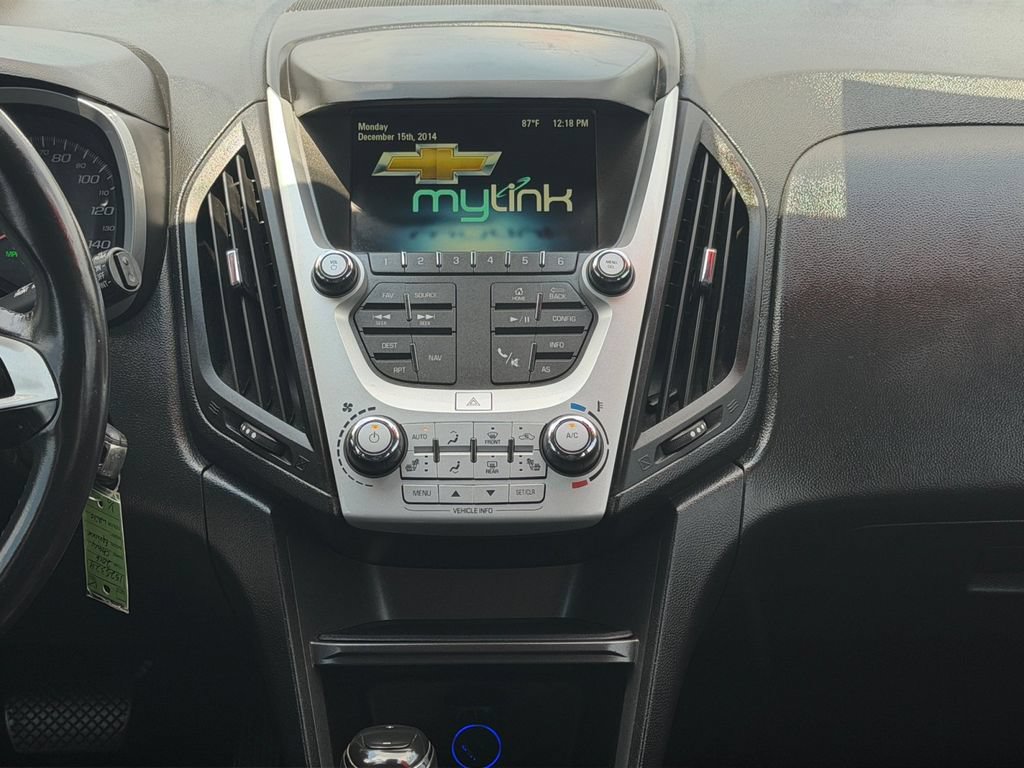 Used 2016 Chevrolet Equinox LTZ w/ Enhanced Convenience Package FWD image 22