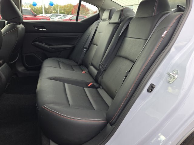 Used 2024 Nissan Altima 2.5 SR w/ SR Premium Package FWD image 16