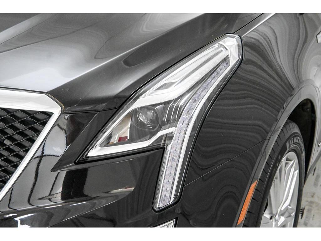 Certified 2023 Cadillac XT5 Sportv AWD/4WD image 9