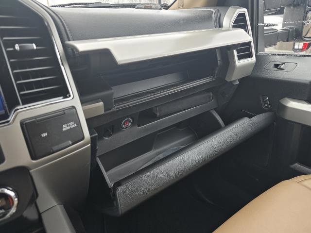 Used 2022 Ford F250 Lariat w/ Chrome Package image 28