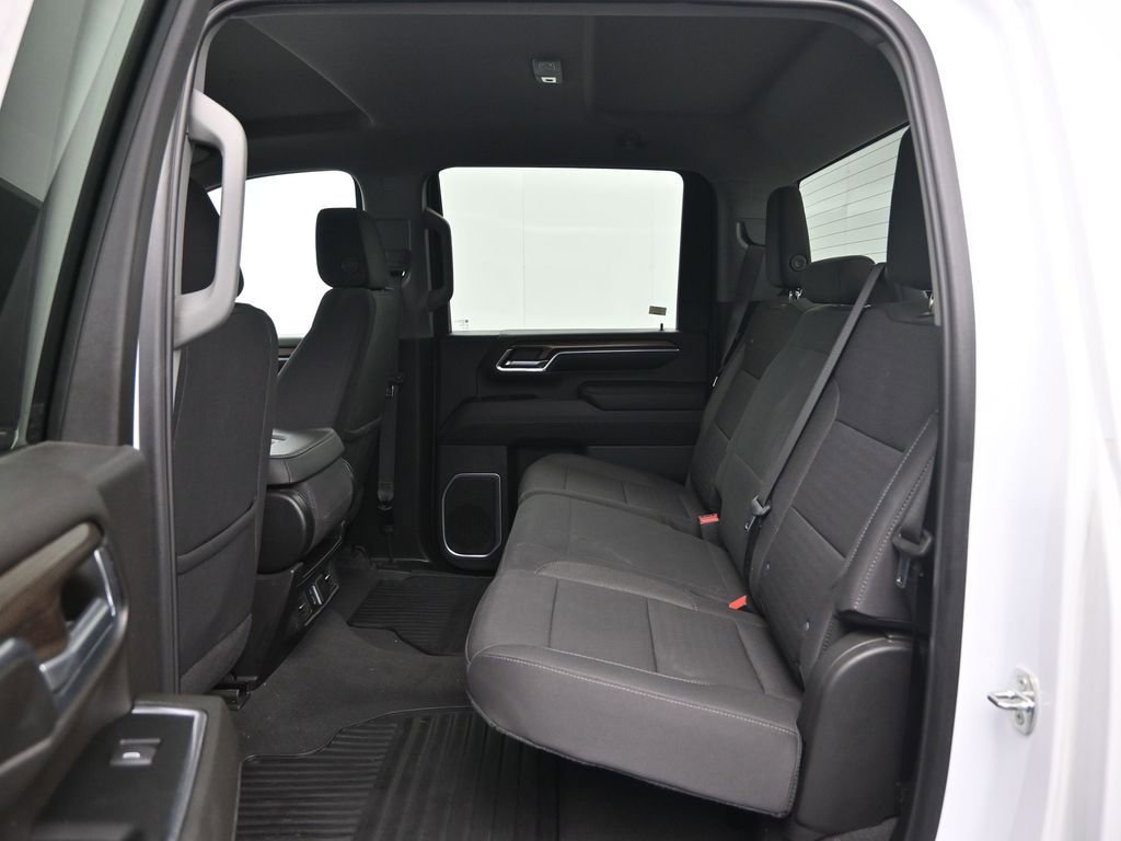 Used 2024 Chevrolet Silverado 2500 LT w/ Convenience Package image 29