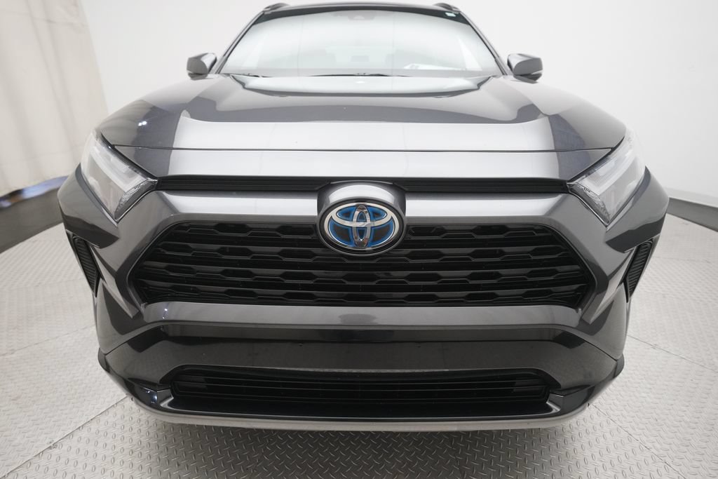 Used 2023 Toyota RAV4 SE w/ SE Grade Weather Package AWD/4WD image 21