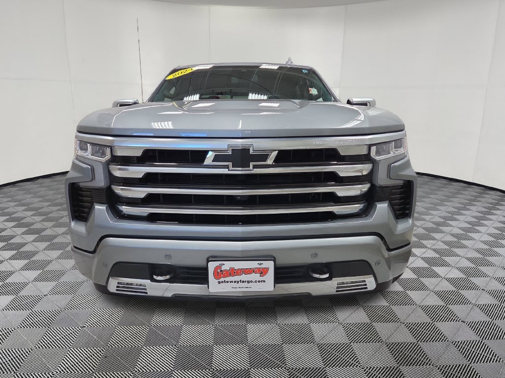 Used 2024 Chevrolet Silverado 1500 High Country AWD/4WD image 5