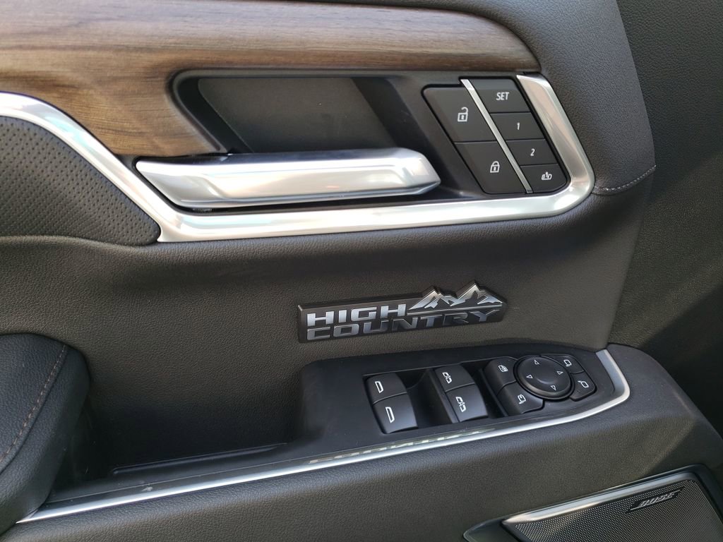 New 2026 Chevrolet Silverado 1500 High Country AWD/4WD image 18