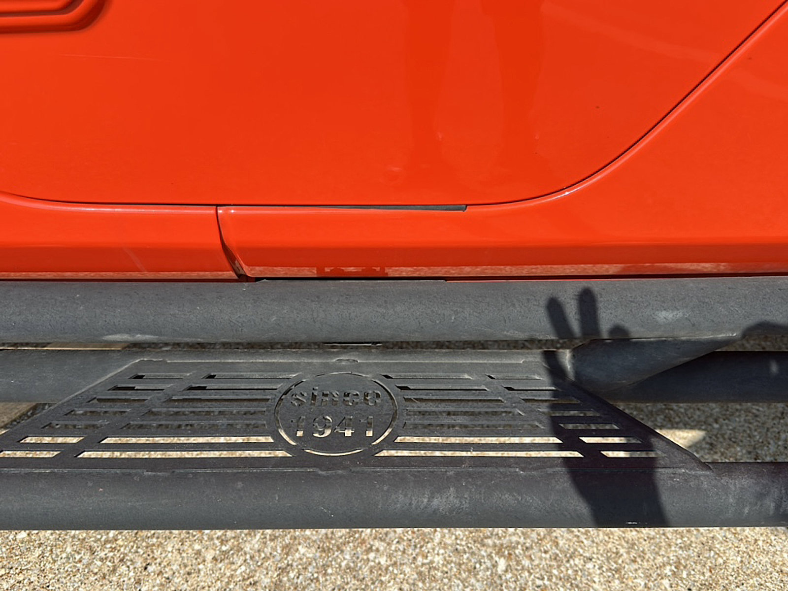 Used 2023 Jeep Gladiator Mojave w/ Cold Weather Group AWD/4WD image 8