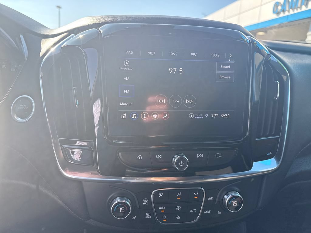 Used 2023 Chevrolet Traverse LT FWD image 32