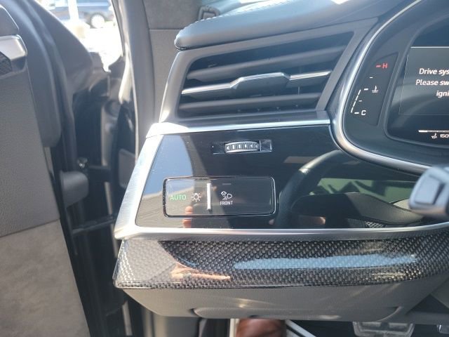 Used 2022 Audi SQ8 Prestige w/ Prestige Package image 42