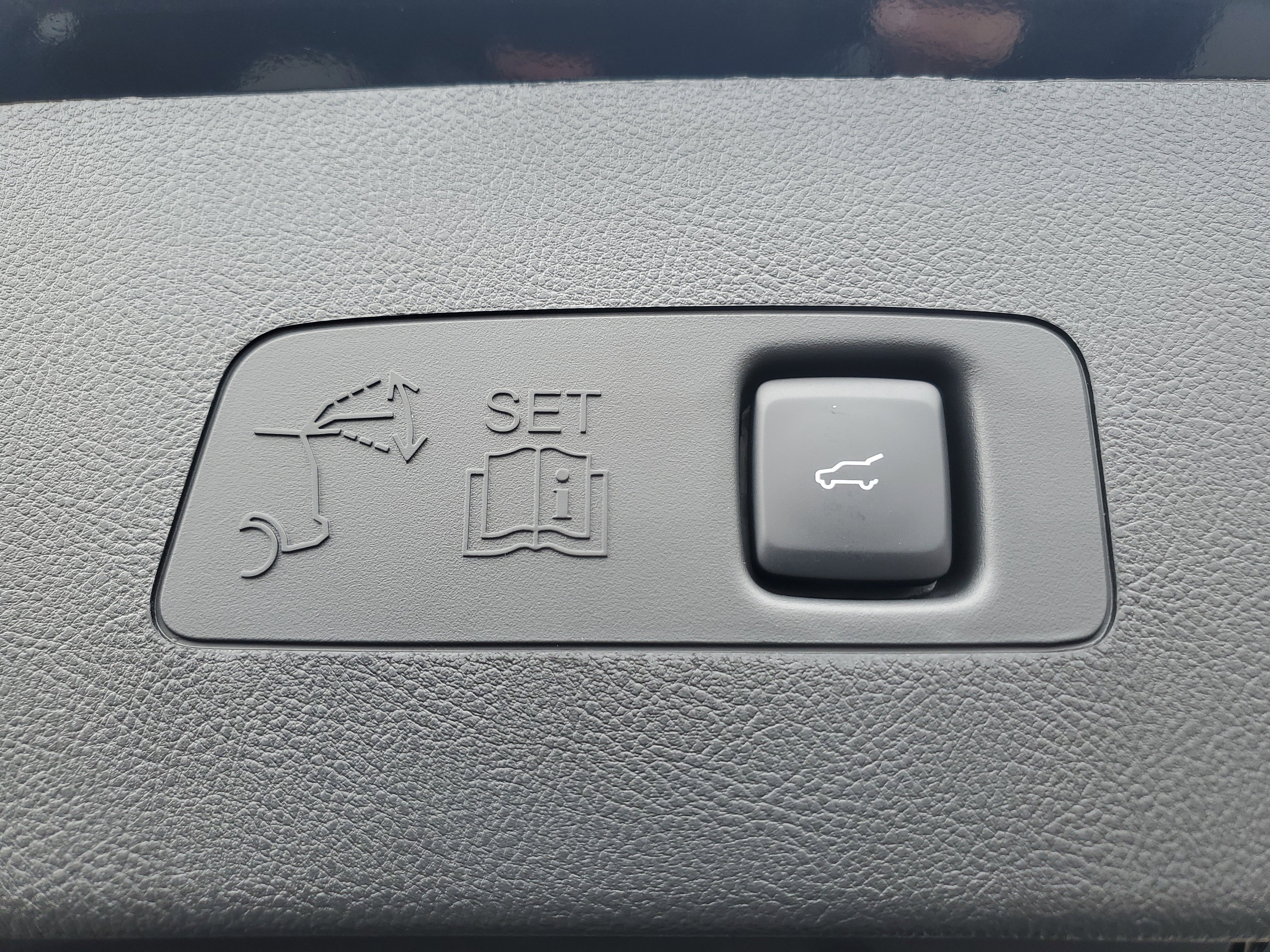 New 2025 Lincoln Corsair Grand Touring w/ Jet Appearance Package image 29