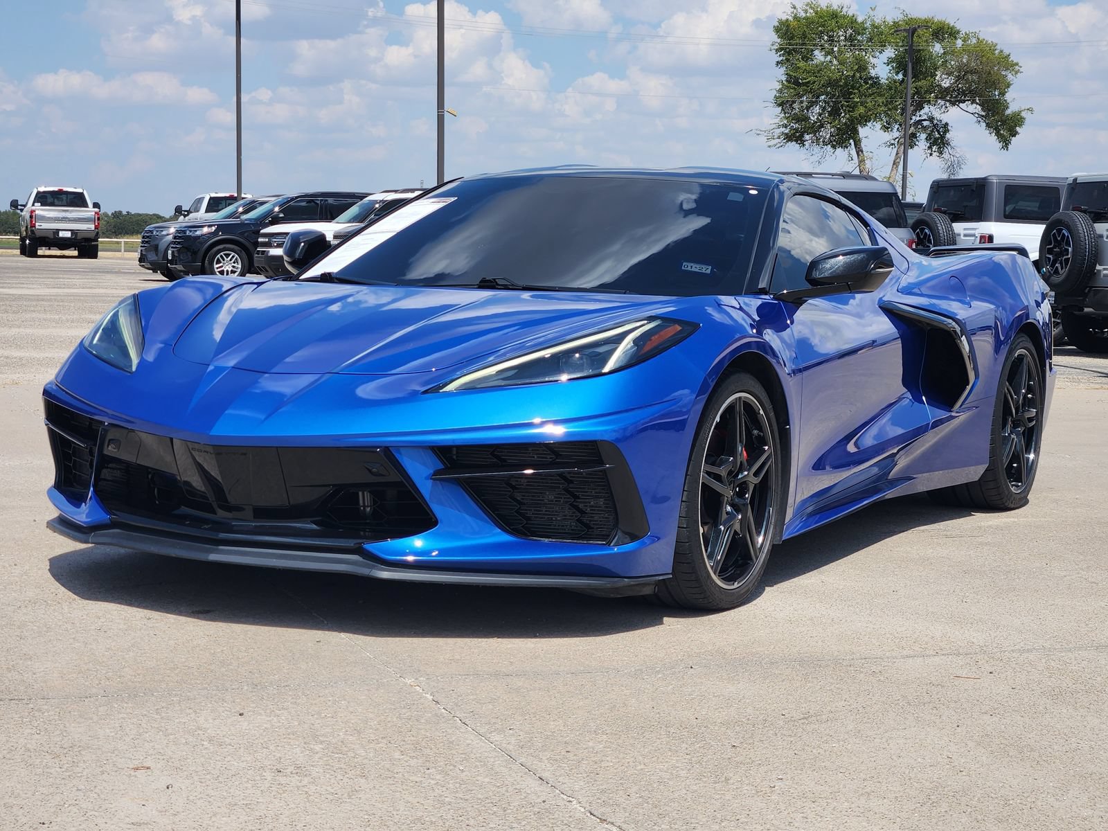 Used 2021 Chevrolet Corvette Stingray Preferred Cpe w/ 2LT RWD image 2